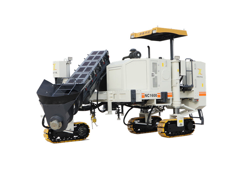 NC1600 Slipform Paver