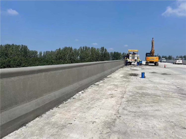 NC1300 Henan Luohe Crash Barrier