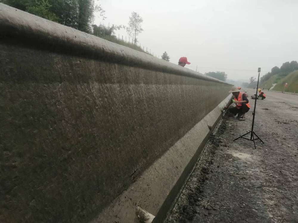 NC1800R Sichuan Luzhou Crash Barrier Slipform